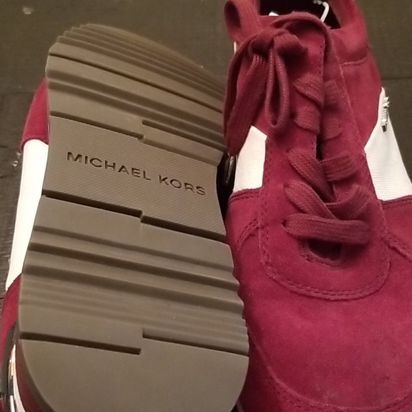 Michael Kors running shoes - Picture 3 of 8